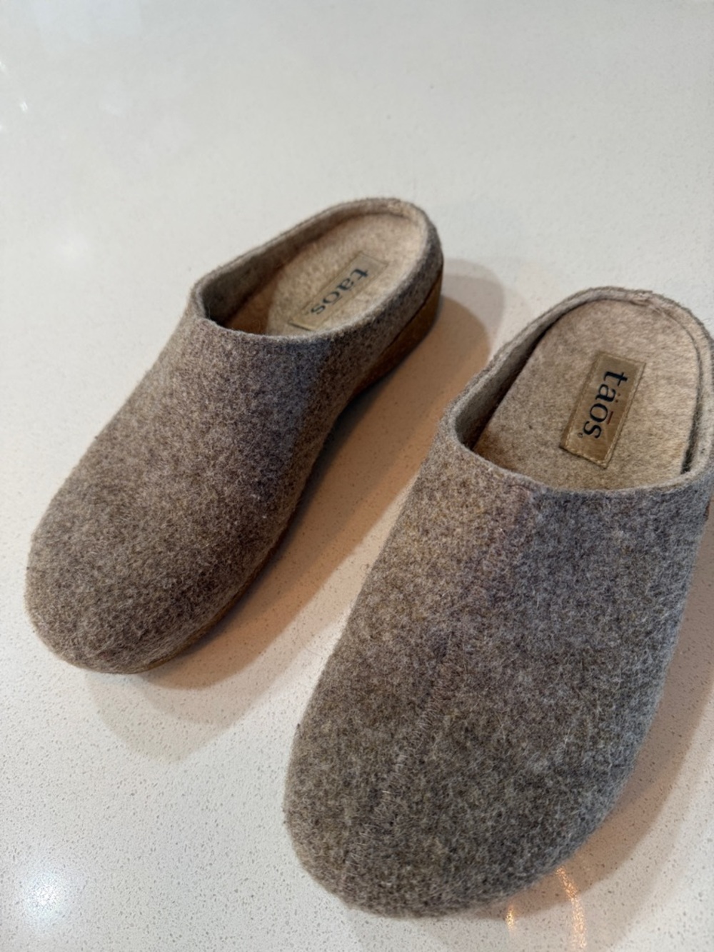 Taos Wool Felt Slip-On Slippers Clogs  Size 38